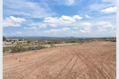 21800 W Hawkeye Road, Congress, AZ 85332 - Photo 14