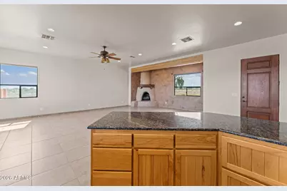 21800 W Hawkeye Road, Congress, AZ 85332 - Photo 40