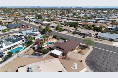 17414 N Foothills Drive, Sun City, AZ 85373 - Photo 36