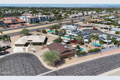 17414 N Foothills Drive, Sun City, AZ 85373 - Photo 38