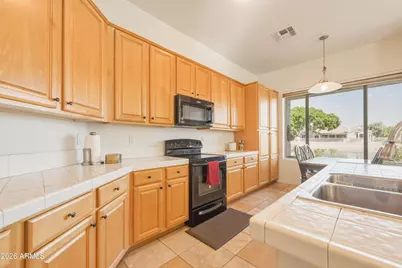 6974 W Rose Garden Lane, Glendale, AZ 85308 - Photo 16