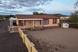 16634 W Gloria Ln, Surprise, AZ 85387 - Photo 2