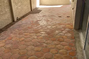 2416 W Caribbean Ln, Phoenix, AZ 85023 - Photo 22