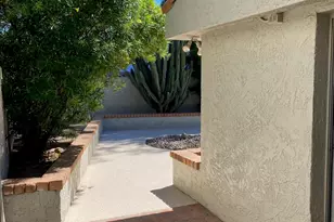 2416 W Caribbean Ln, Phoenix, AZ 85023 - Photo 24