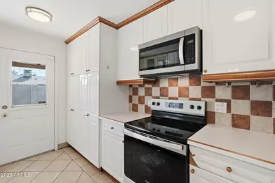 2503 S Jentilly Lane, Tempe, AZ 85282 - Photo 16