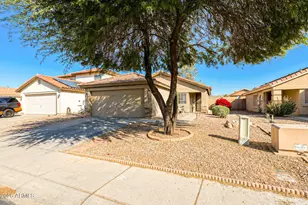 22832 W Cantilever St, Buckeye, AZ 85326 - Photo 4