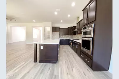 10927 E Tumbleweed Avenue, Mesa, AZ 85212 - Photo 2