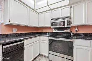 718 E Peoria Ave, Phoenix, AZ 85020 - Photo 16