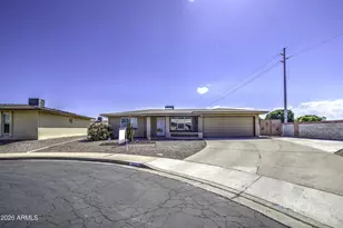 4023 E Clovis Cir, Mesa, AZ 85206 - Photo 4