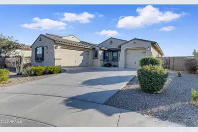 18315 W Verbena Drive, Goodyear, AZ 85338 - Photo 8