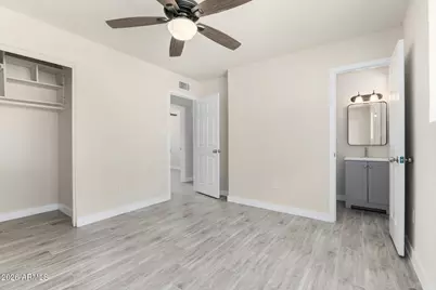 2606 N 50th Avenue, Phoenix, AZ 85035 - Photo 18