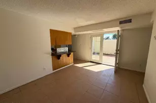 8101 N 31st Dr, Phoenix, AZ 85051 - Photo 4