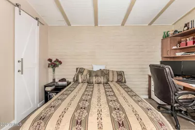 4203 N 36th Street #11, Phoenix, AZ 85018 - Photo 20