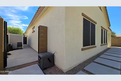 17784 W Sherman Street, Goodyear, AZ 85338 - Photo 28