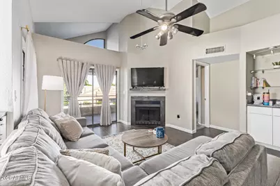 10301 N 70th Street #210, Paradise Valley, AZ 85253 - Photo 4