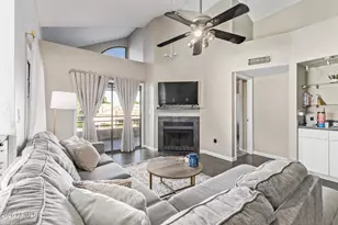 10301 N 70th St, Paradise Valley, AZ 85253 - Photo 4
