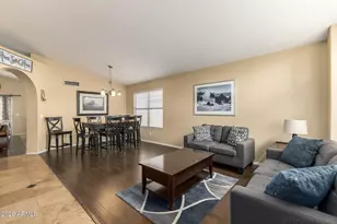 1518 S Fern Dr, Gilbert, AZ 85296 - Photo 4