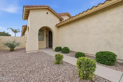 2307 W Kristina Avenue, San Tan Valley, AZ 85144 - Photo 4