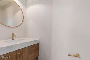 20929 N 37th Way, Phoenix, AZ 85050 - Photo 10