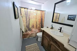 6538 W Hatcher Rd, Glendale, AZ 85302 - Photo 16