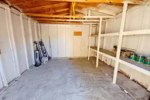 6538 W Hatcher Rd, Glendale, AZ 85302 - Photo 20