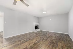 1340 E Garnet Cir, Mesa, AZ 85204 - Photo 10