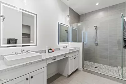 17613 W Guthrie Street, Surprise, AZ 85388 - Photo 26