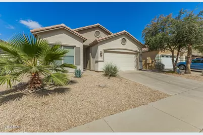 112 W Saddle Way, San Tan Valley, AZ 85143 - Photo 2
