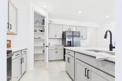 25159 W Bowker Street, Buckeye, AZ 85326 - Photo 6