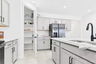 25159 W Bowker St, Buckeye, AZ 85326 - Photo 6