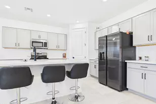 25159 W Bowker St, Buckeye, AZ 85326 - Photo 8