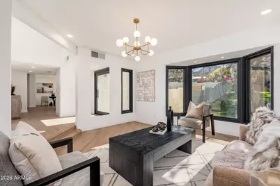 1926 E Augusta Avenue, Phoenix, AZ 85020 - Photo 8