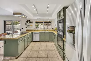 121 E Pershing Ave, Phoenix, AZ 85022 - Photo 10