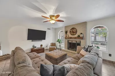 121 E Pershing Avenue, Phoenix, AZ 85022 - Photo 6