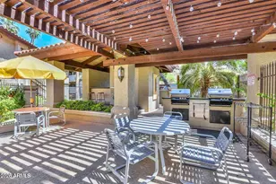 7557 N Dreamy Draw Dr, Phoenix, AZ 85020 - Photo 26