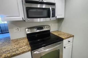 7557 N Dreamy Draw Dr, Phoenix, AZ 85020 - Photo 6