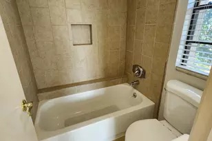 7557 N Dreamy Draw Dr, Phoenix, AZ 85020 - Photo 18