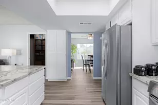 4948 E Corrine Dr, Scottsdale, AZ 85254 - Photo 18