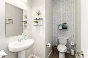 23135 E Thornton Rd, Queen Creek, AZ 85142 - Photo 18