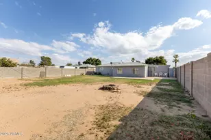 2940 W El Caminito Dr, Phoenix, AZ 85051 - Photo 16