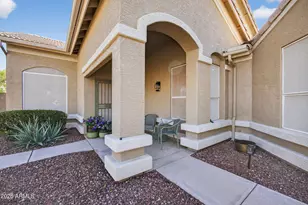 15329 W Catalina Ct, Goodyear, AZ 85395 - Photo 4