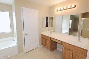 3846 W Morgan Ln, San Tan Valley, AZ 85144 - Photo 10