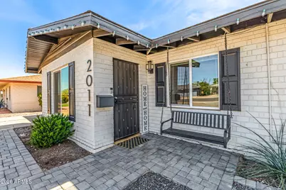 2011 W Whitton Avenue, Phoenix, AZ 85015 - Photo 2