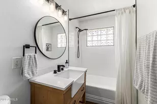 2011 W Whitton Ave, Phoenix, AZ 85015 - Photo 16