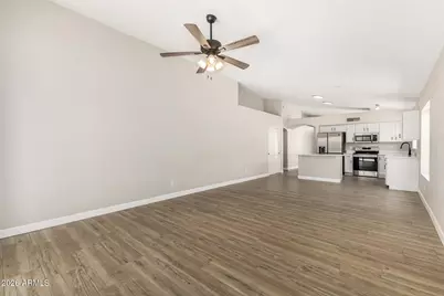 4513 E Dry Creek Road, Phoenix, AZ 85044 - Photo 12