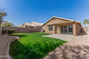 4513 E Dry Creek Rd, Phoenix, AZ 85044 - Photo 34