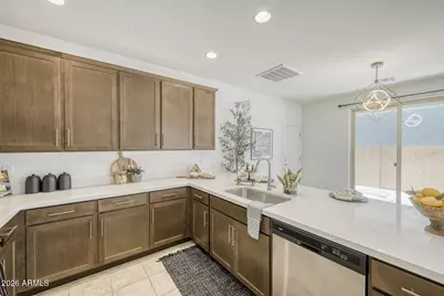 1949 W Holden Drive, Phoenix, AZ 85085 - Photo 8