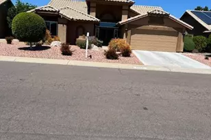 8756 W Rockwood Dr, Peoria, AZ 85382 - Photo 2