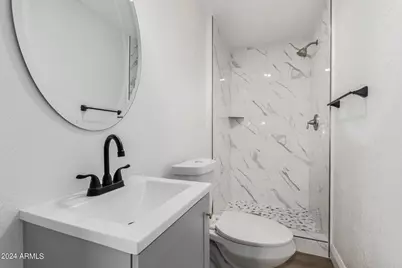 723 E Sunnyslope Lane, Phoenix, AZ 85020 - Photo 18