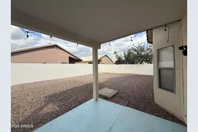 8136 W Laurel Lane, Peoria, AZ 85345 - Photo 16